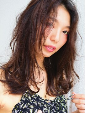 キアラ(Kchiara) スタイリング楽ちんパーマ