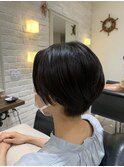 黒髪ハンサムショート