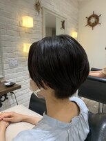 ルグランシャトー(Le grand chateau) 黒髪ハンサムショート