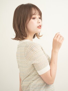 ルクスドレ 新宿(Luxe doree') くびれヘア/アースカラー/地毛風カラー/大人ヘルシー[新宿駅]