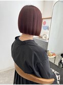 首元が綺麗に見えるスリークボブ_くすみカラーラベンダーカラー