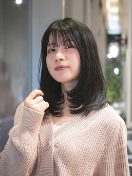 ビュートリアム 梅田(BEAUTRIUM) 顔まわりレイヤー/レイヤーカット/韓国レイヤー/内巻きレイヤー