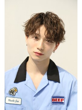 オーシャントーキョー 仙台(OCEAN TOKYO) 波巻きマッシュスパイラルパーマセンターパート黒髪