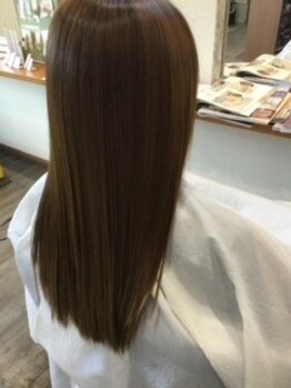 ヘアデザイン フェリス(Hair Design Feliz)の写真/【次世代髪質改善】シルク架橋“トステア”使用。髪の内部に作用し、捻れを直して髪を強化してくれます◇