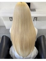 ラキングキョウト(LA KING KYOTO)&nbsp;ホワイトブロンド　抜きっぱなしブロンド