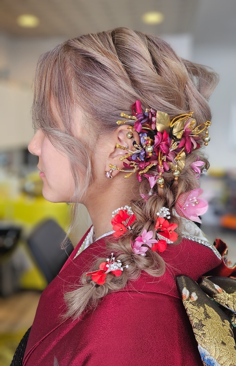 2025年春】ロングの髪型・ヘアアレンジ|舞鶴・福知山・京丹後 2025年春】ロングの髪型・ヘアアレンジ|舞鶴・福知山・京丹後