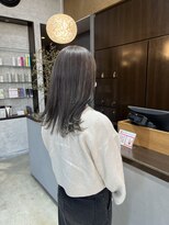 アールトゥーヘアー(art To Hair) グレージュ/グレー／ブリーチ
