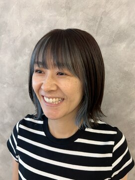 ブルー 青葉台(BLUE) インナーカラーボブ