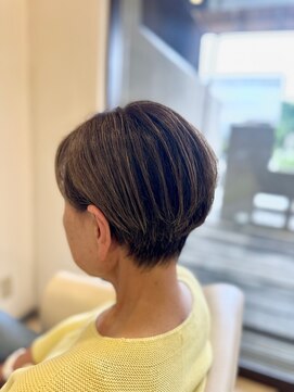ニア(NiA) ショートボブ
