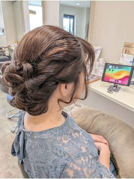 ボレロ(Bolero) アップスタイル