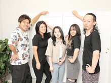 ヘアアンドメイク サファイア 豊橋店(ヘア&メイク SAPPHIRE)の雰囲気(店内はアットホームな雰囲気で圧倒的技術力を持つスタイリスト達)