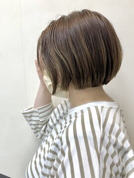 テルミークリニカルデザイン 千里中央店 ショートボブ40代50代パツっとボブ