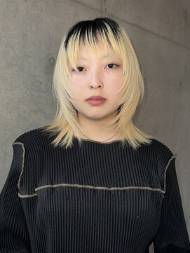 ノア(noa) ハイトーン×シャギーレイヤーカット