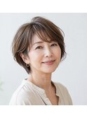 白髪ぼかし+ショート+50代60代ヘアースタイル