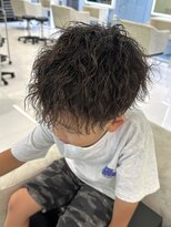 シーナ バイ マグ(siina. by Mag)&nbsp;キッズパーマ×ツイスパマッシュ秋のメンズスタイルキッズカット