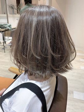 バーベナ(VERBENA) 【VERBENA】透明感グレージュハイライト