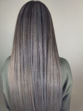 ウィット アンド ラファム Wit &La Famme バカ殿パートのシャドールーツカラー