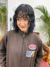 ミディアムボブ ＋ ウェーブパーマ 【 ブリーチ / ケアブリーチカラー /インナーカラー/ ハイトーン 】