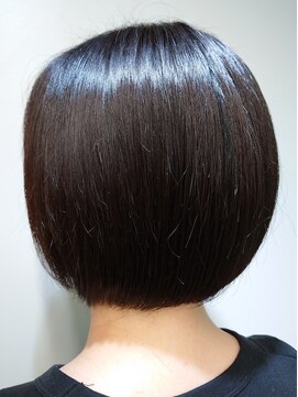 ヘアジーナ(Hair Jina) ツヤ髪黒髪ミニボブ☆