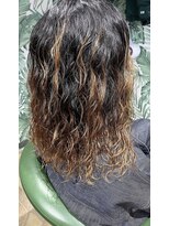 マドゥーズ ヘアショップ(Madoo's hair shop)&nbsp;カーリーヘア