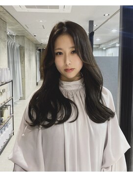 リヴィ(LiVi) 大人キレイめ艶髪ロング