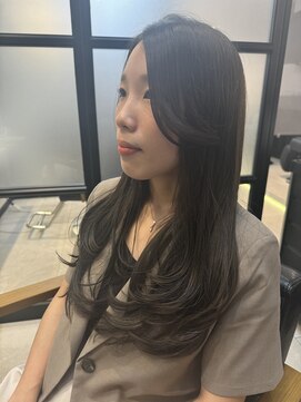 ファイブ ノーヴル カラット(5 Noble ct.) 【kana】ハイレイヤー＋グレージュカラー