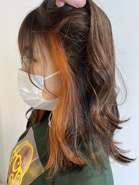 トリムバイエンヴィ(tlim by ENVY) この夏大人気イヤリングカラーオレンジ