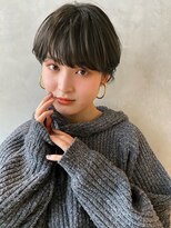 ホロ(hollo)&nbsp;オリーブグレージュマッシュショートオリーブベージュ