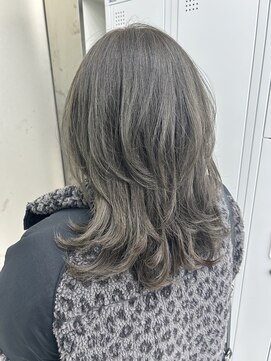 ビューナゴヤ 名駅(VIEW NAGOYA) ボブルフ/ウルフカット/ミディアムウルフ/オリーブグレージュ