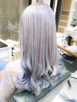 デイズ(days)&nbsp;ホワイトアッシュ　 ホワイトカラーインナーカラーブルーカラー