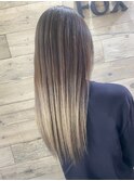 ストレートロング×グラデーションカラー◎30代40代50代