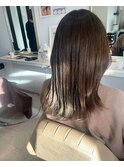 オリーブブラウン