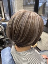 ルーツ(Roots)&nbsp;アンブレラカラー×ショートボブ