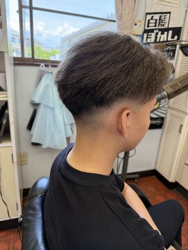 デザミ(Des Amis) 黒、グレー、白綺麗な色味のフェード、綺麗なフェード可能！