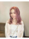 ピンクカラー×大人ミディヘア/小倉