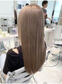 ミルクティーグレージュカラー