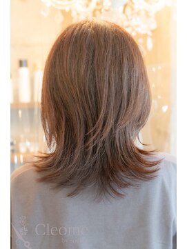 クレオメバイスーリール(Cleome by sourire) レイヤーカット似合わせカットミディアムダークアッシュ艶髪暗髪