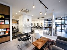 コスアンドコウ 横浜山下(Cos&Co.)の雰囲気（開放感ある路面店サロン◎）