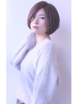 シャカ(SHAKA) 大人可愛い☆丸みショート 黒髪ベリーショート 毛先パーマ