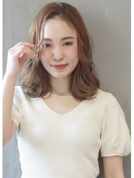 フークフーク(HOEK HOEK) ふわミディ☆センターパート stylist橋本 20代30代40代50代