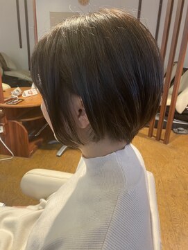 ヘアー ライフ トゥルース(Hair Life truth) 《truth》バッサリカット×アッシュ