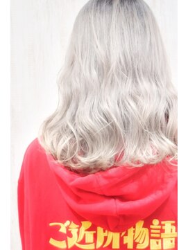 ホワイト 梅田(white) ＊ホワイト系＊シルバーホワイト