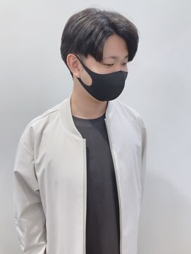 モリオフロムロンドン 松戸店(Morio from London) 【松戸 岩口】つややかセンターパートハンサムショート