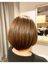 カミケンガレリア(kamiken. galleria)&nbsp;お手入れ簡単！まとまる美髪ショートボブ【カミケンガレリア】