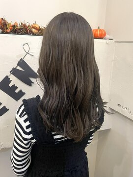 ネオリーブアイム 横浜西口店(Neolive aim) 赤味消し　オリーブカラー　グレージュ　横浜