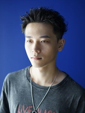 ボブ 金沢(BOB) 10代20代スパイキーショートメンズカットメンズサロンパーマ眉毛