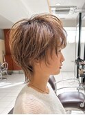 白髪を生かした耳掛けショート◎40代50代脱白髪染め/元町美容院