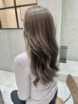 フェリア 松山(Feria)&nbsp;【Feria松山】グレージュ×ハイライト♪“石田幸輔”