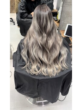 リュストル 町田(LUSTRE) 外国人風バレイヤージュ