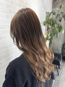 クラッチバイシオンアグリゲイト(CLUTCH by Zi-on aggregate) ハイトーンカラー×ミルクティーベージュ